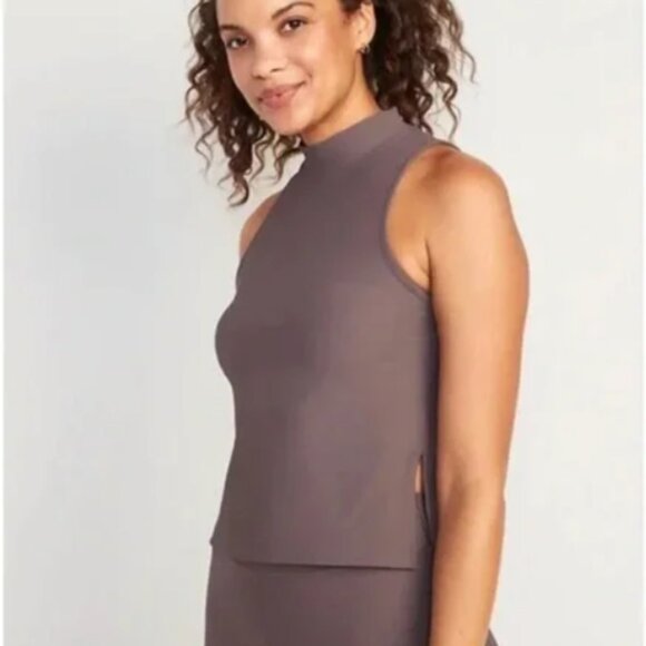 Old Navy - Purple Powersoft Top & Leggings Set - XS - Picture 2 of 7